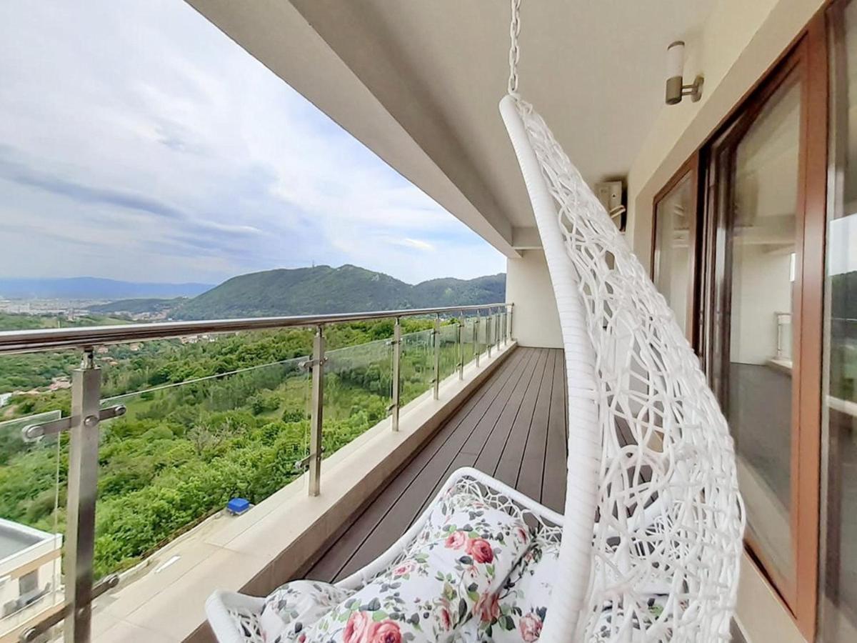 Sky View - Luxury Apartment With A Dream View ブラショフ エクステリア 写真